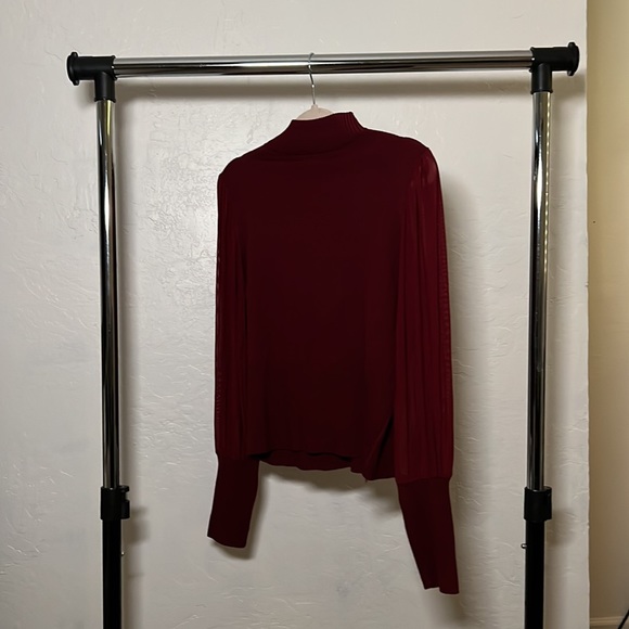 Almost Famous - 2X Wine Red Sweater with mesh sleeves - Picture 4 of 6